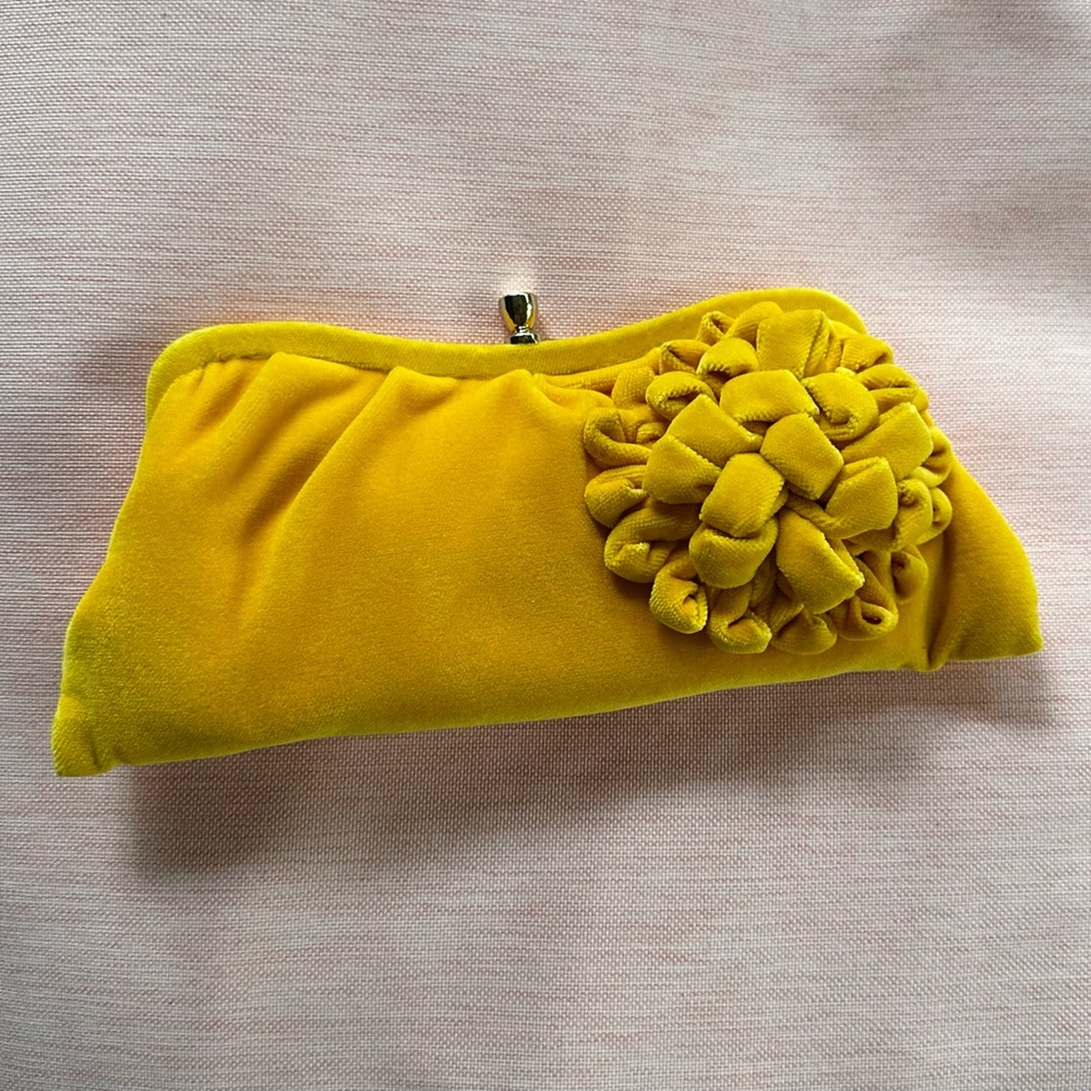 Vintage 2004 BANANA REPUBLIC Velvet Yellow Clutch with Floral Accent New w/ Box